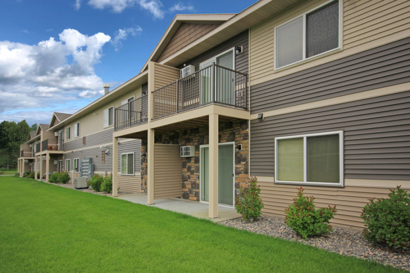 Cedar Pointe Estates | Bemidji Apartments